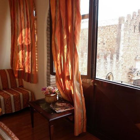 Suite City Center Taormina Ruang foto